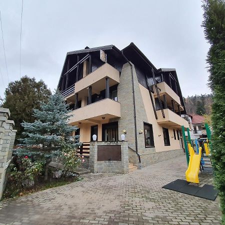 Pensiunea Public House Szászbuda Kültér fotó