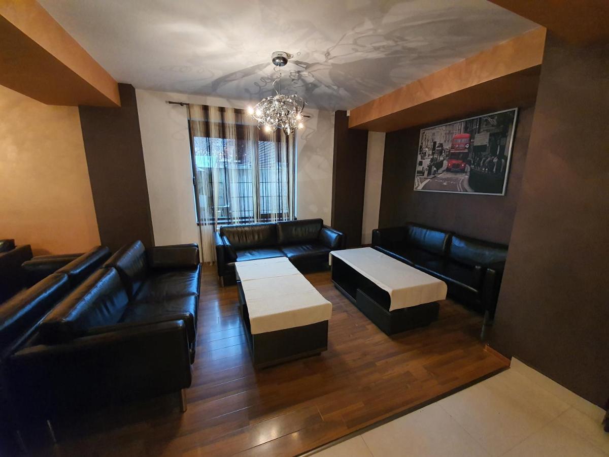 Pensiunea Public House Szászbuda Kültér fotó