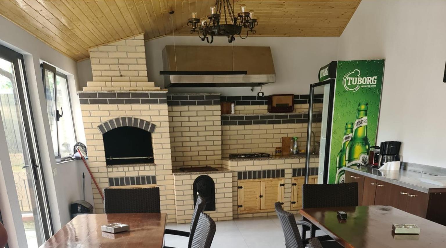 Pensiunea Public House Szászbuda Kültér fotó